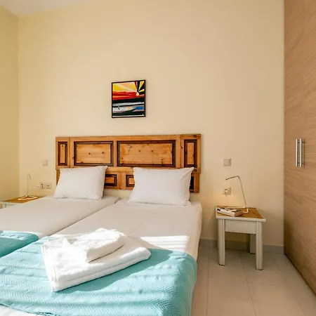 Apartment Aris *